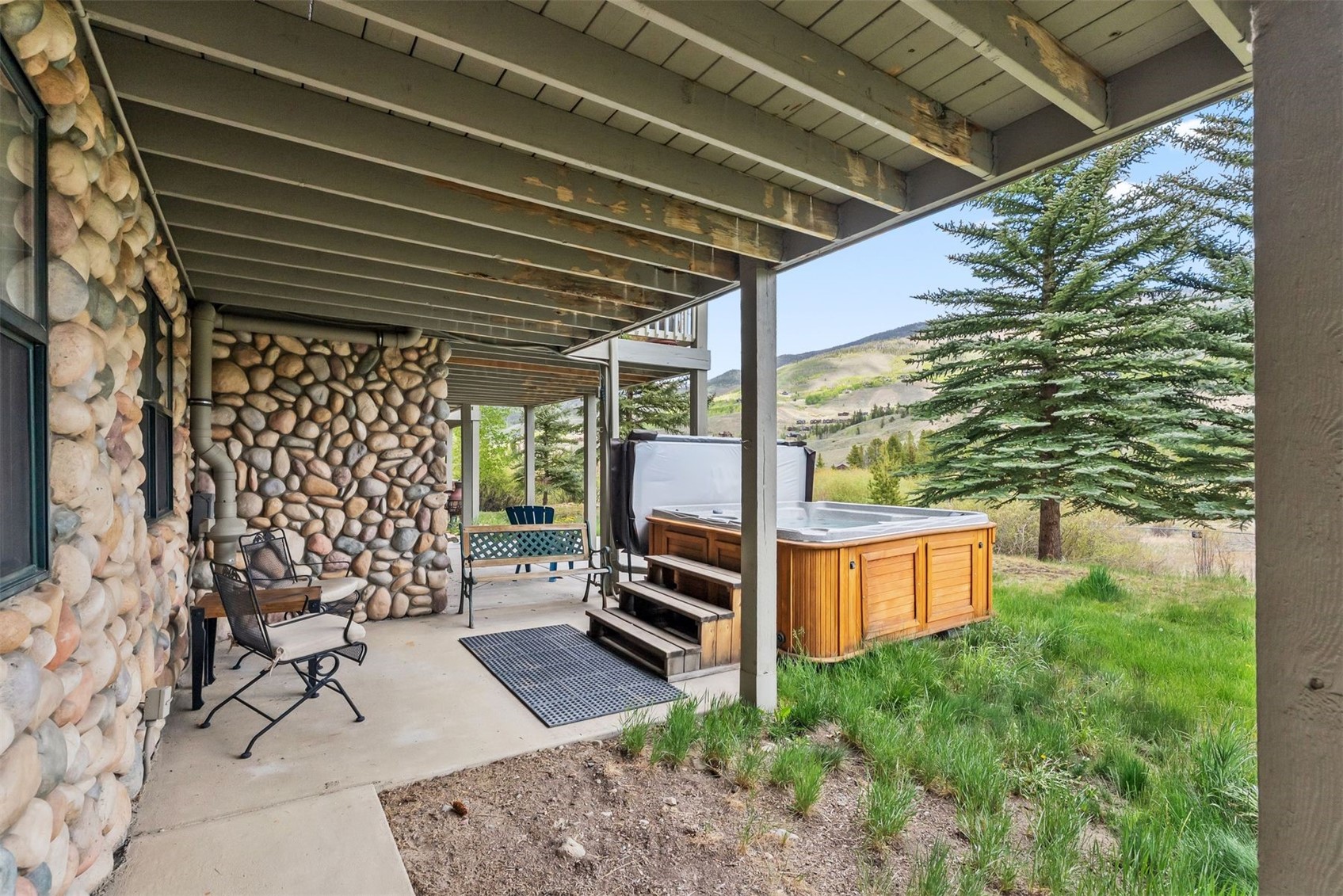 135 Creek Lane Silverthorne CO 80498