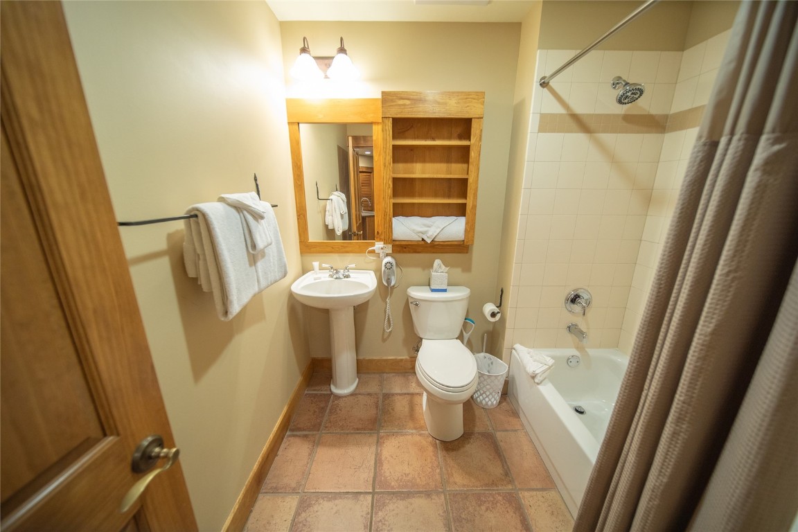 53 Hunki Dori Court Dillon CO 80435