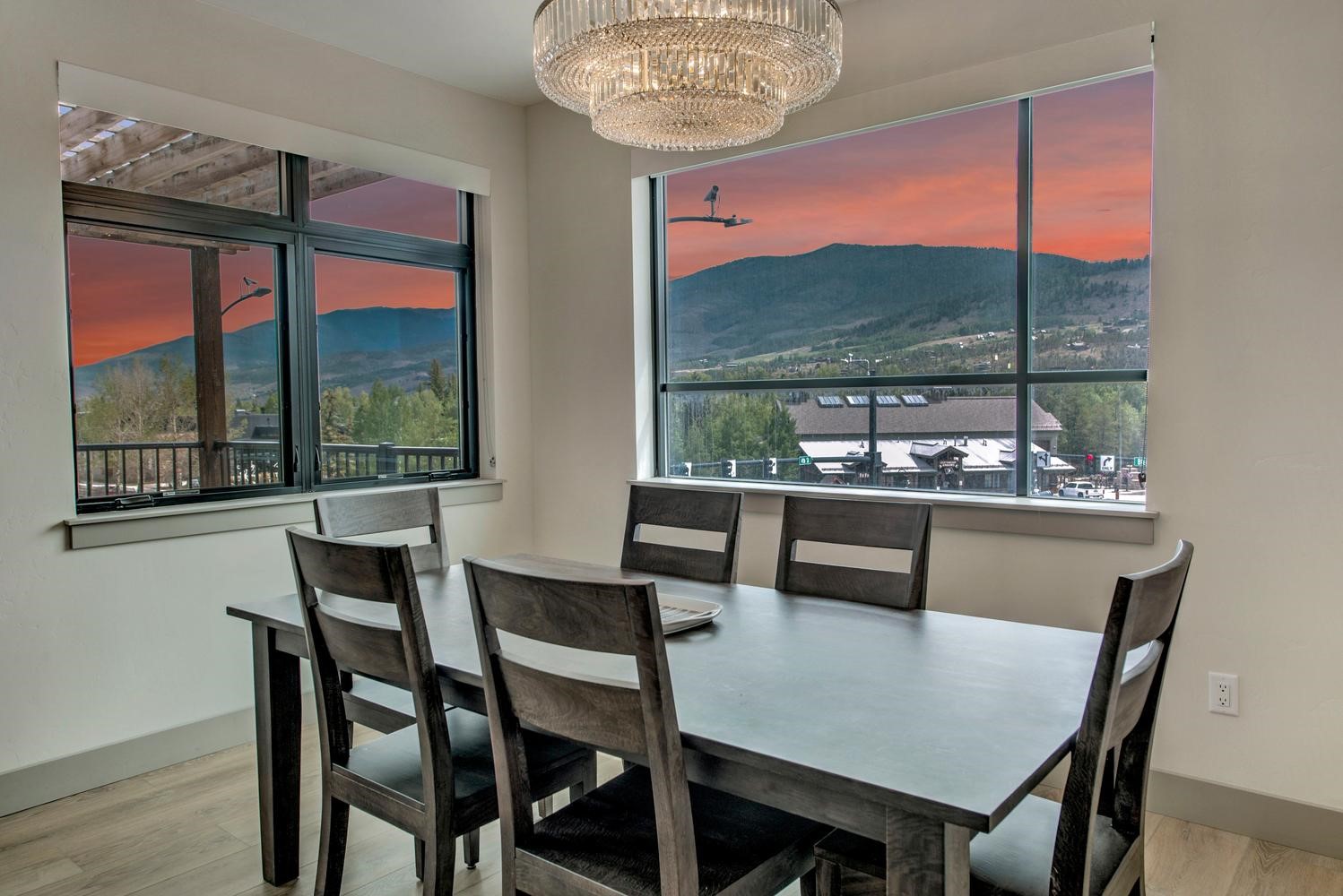 37 W 4th Street Silverthorne CO 80498