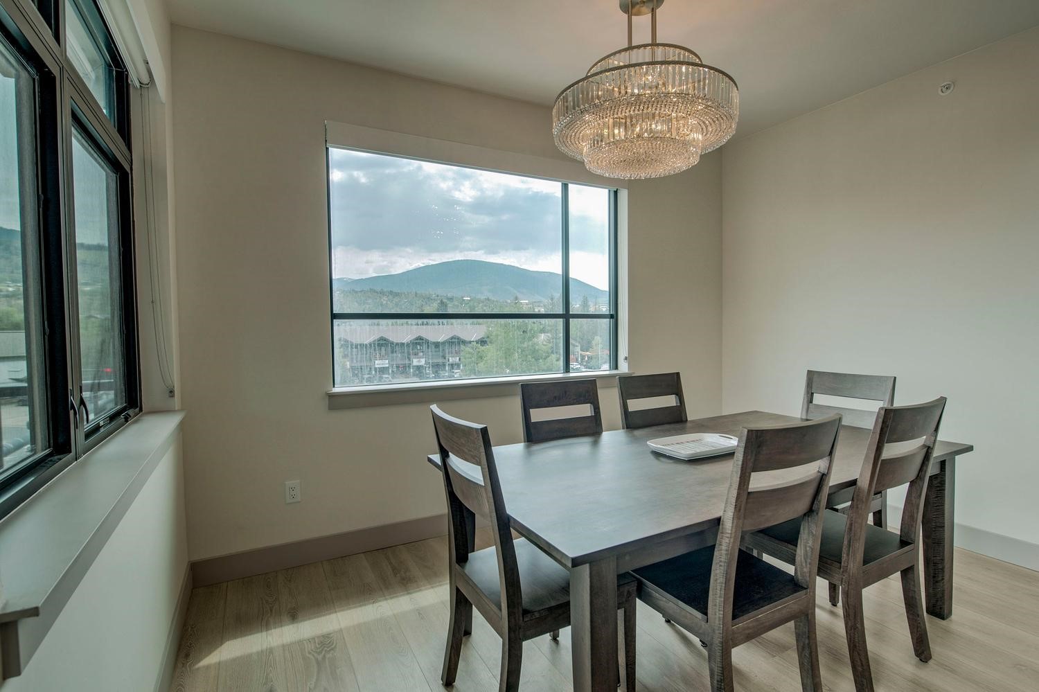 37 W 4th Street Silverthorne CO 80498