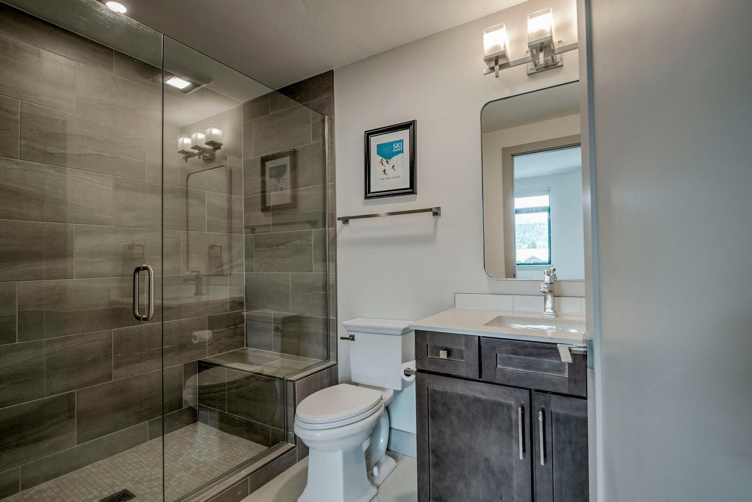 37 W 4th Street Silverthorne CO 80498