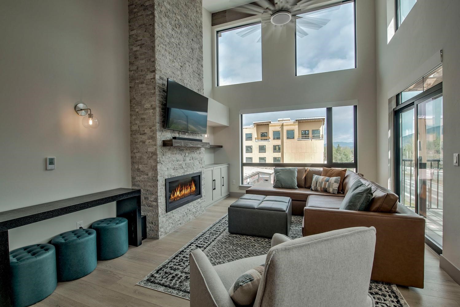 37 W 4th Street Silverthorne CO 80498