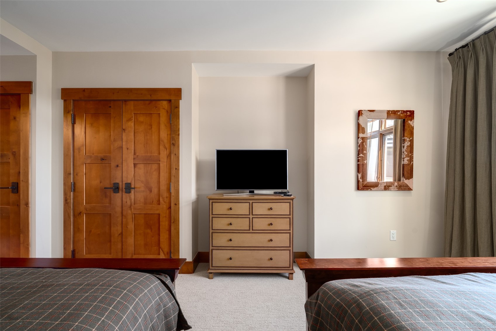 2250 Apres Ski Way Steamboat Springs CO 80487