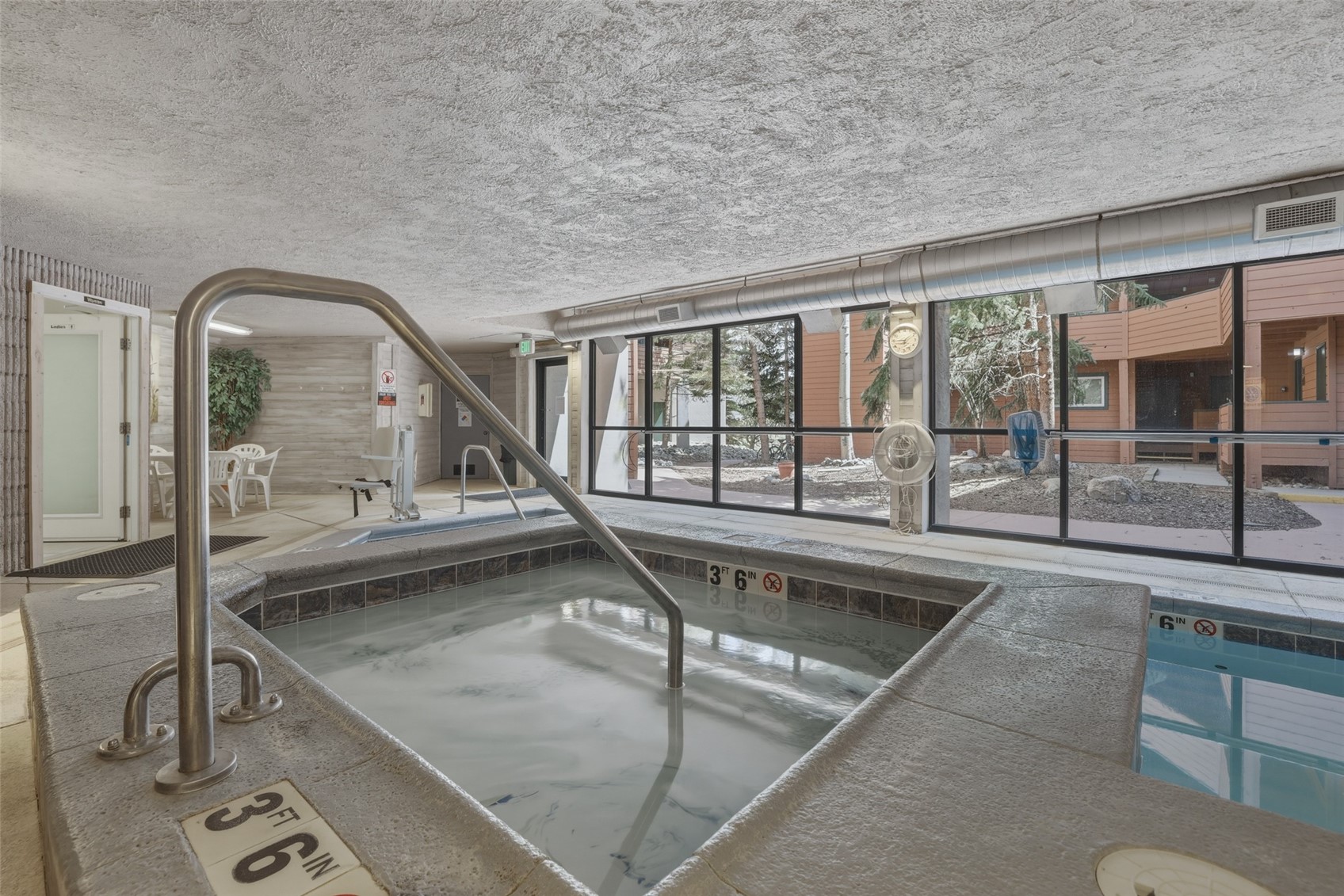 200 E La Bonte Street Dillon CO 80435