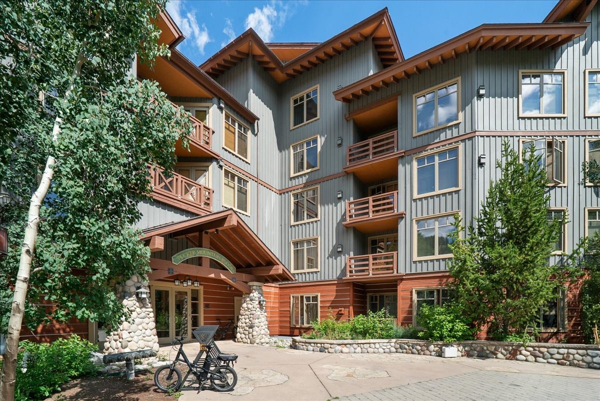 164 Copper Circle Frisco CO 80443