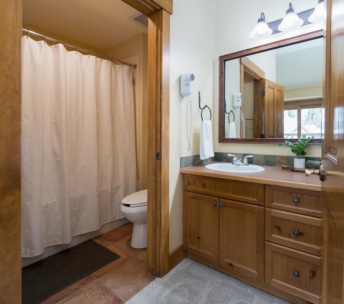 53 Hunki Dori Court Keystone CO 80435