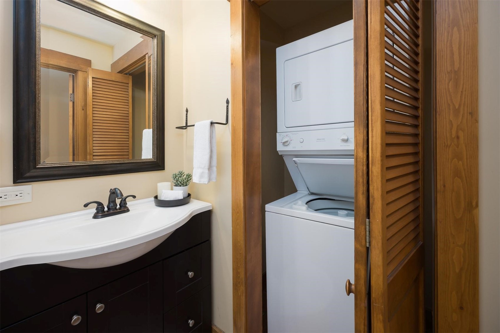 53 Hunki Dori Court Keystone CO 80435