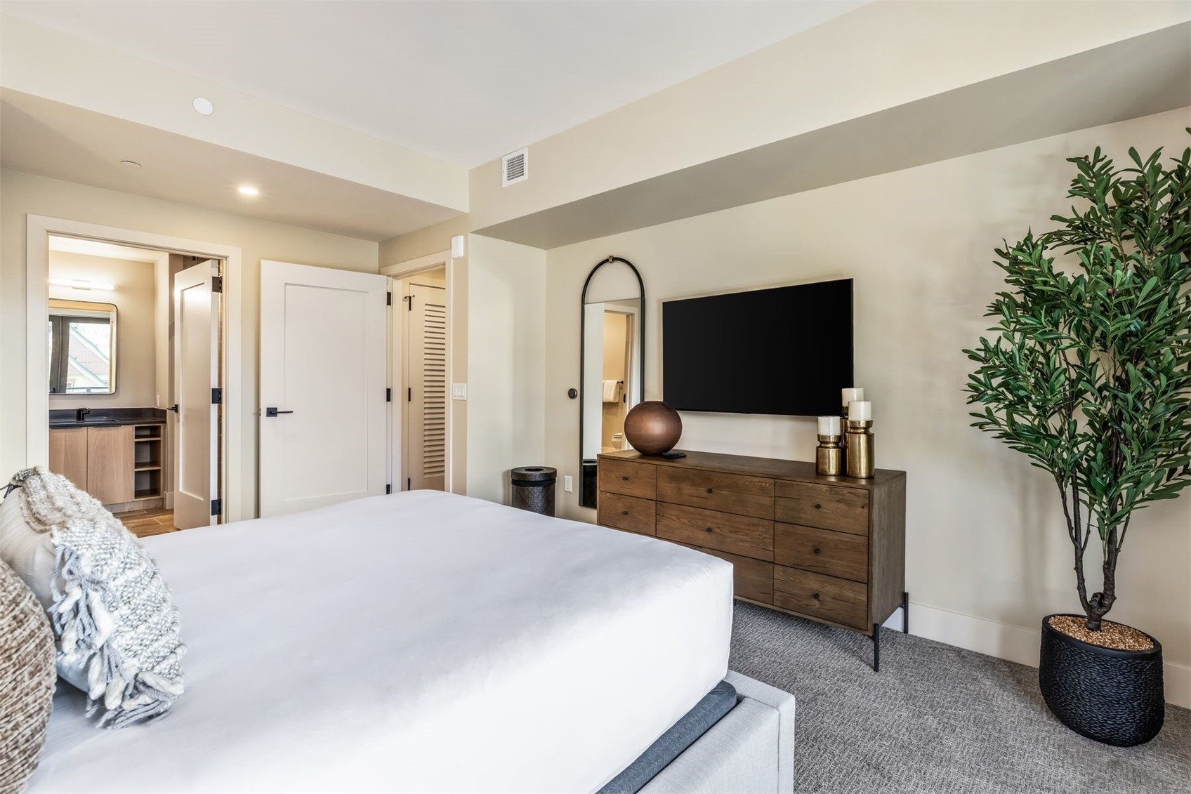 75 Hunki Dori Court Keystone CO 80435