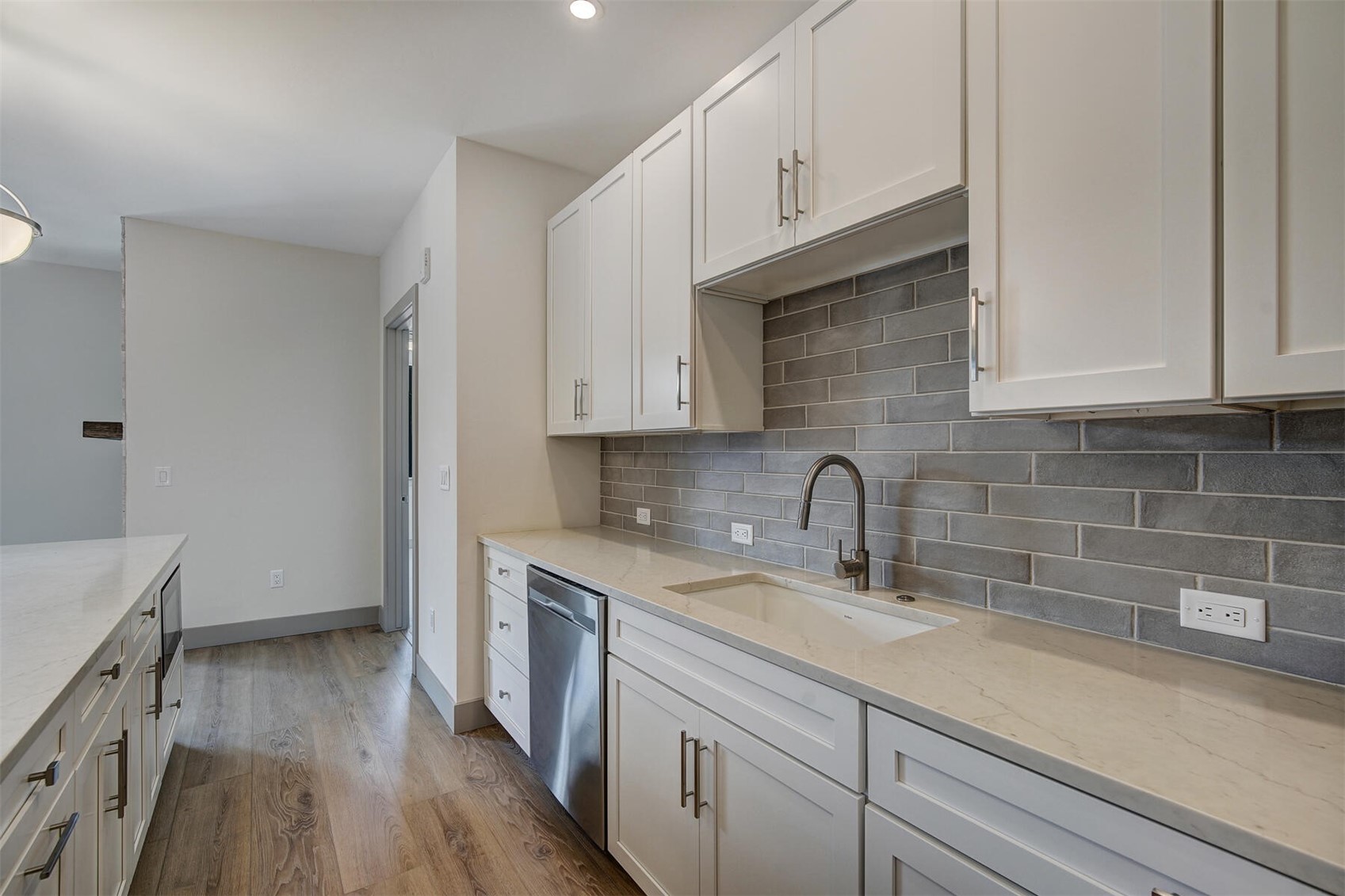 37 W 4th Street Silverthorne CO 80498