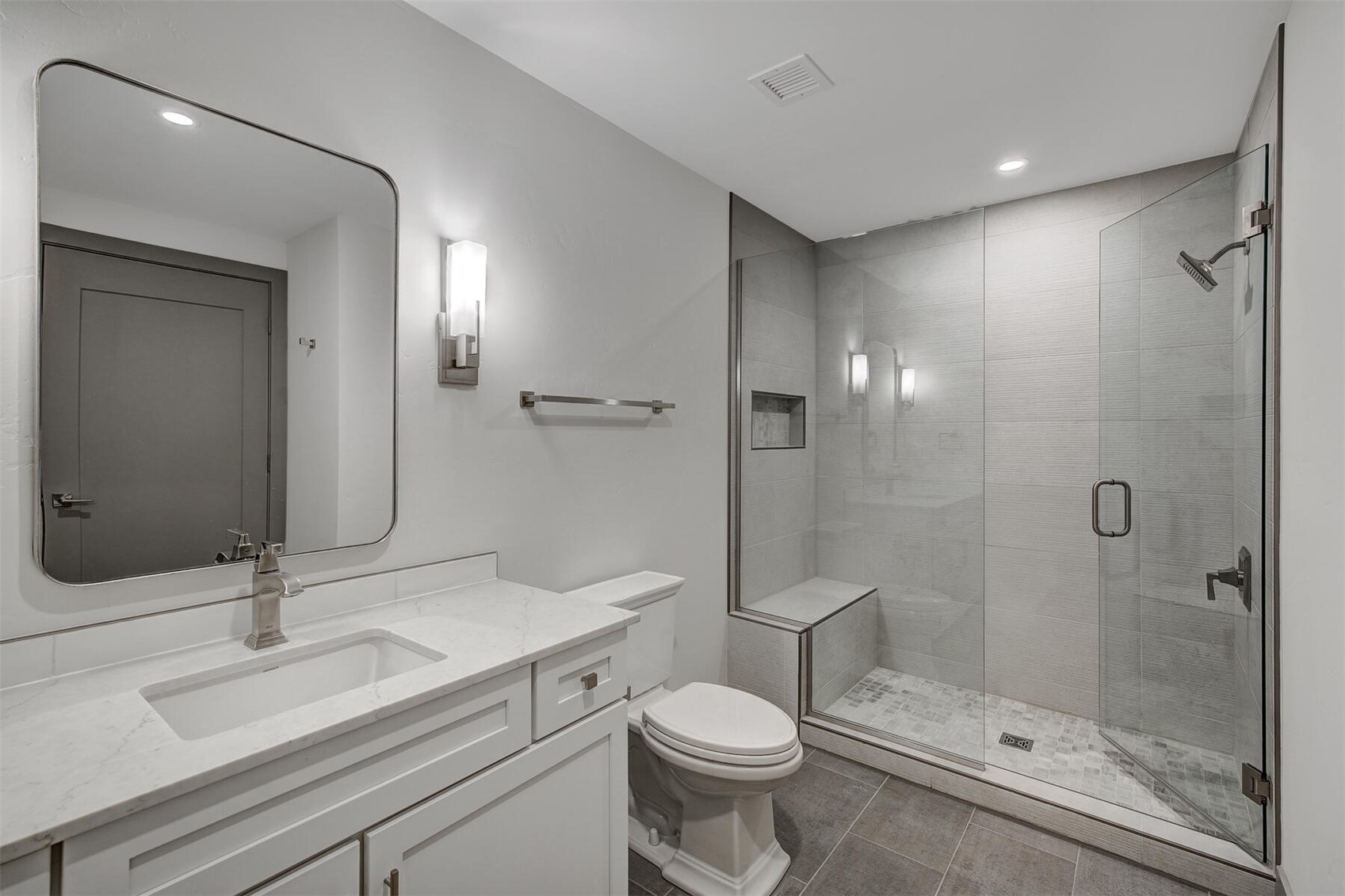 37 W 4th Street Silverthorne CO 80498