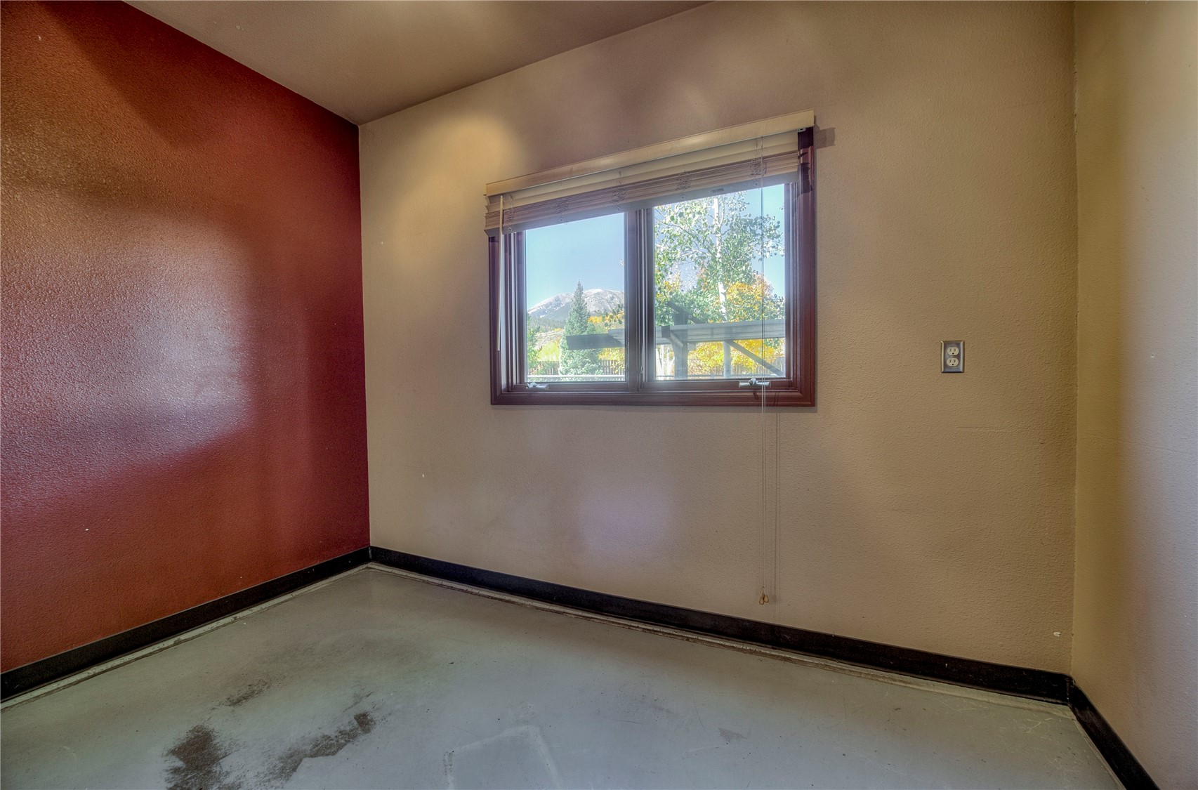 129 W 10 Street Silverthorne CO 80498