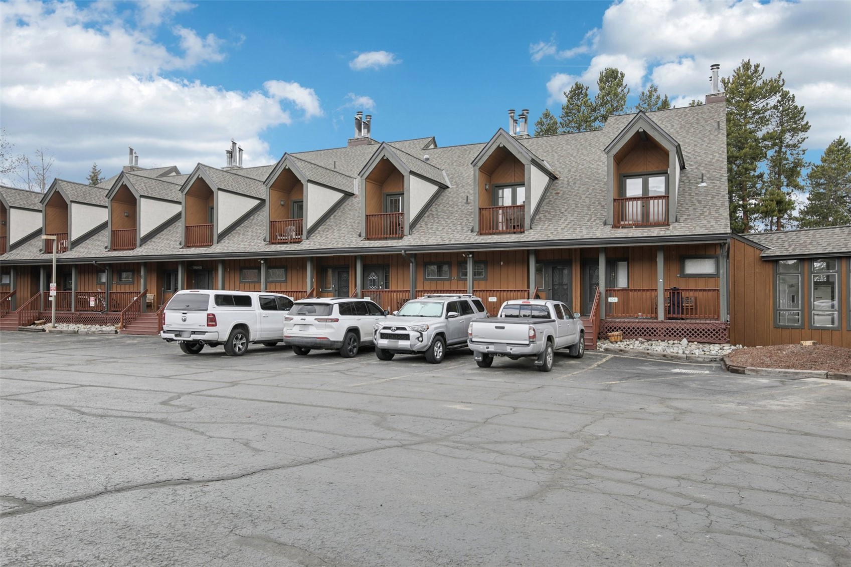 27 Tally Ho Court Dillon CO 80435