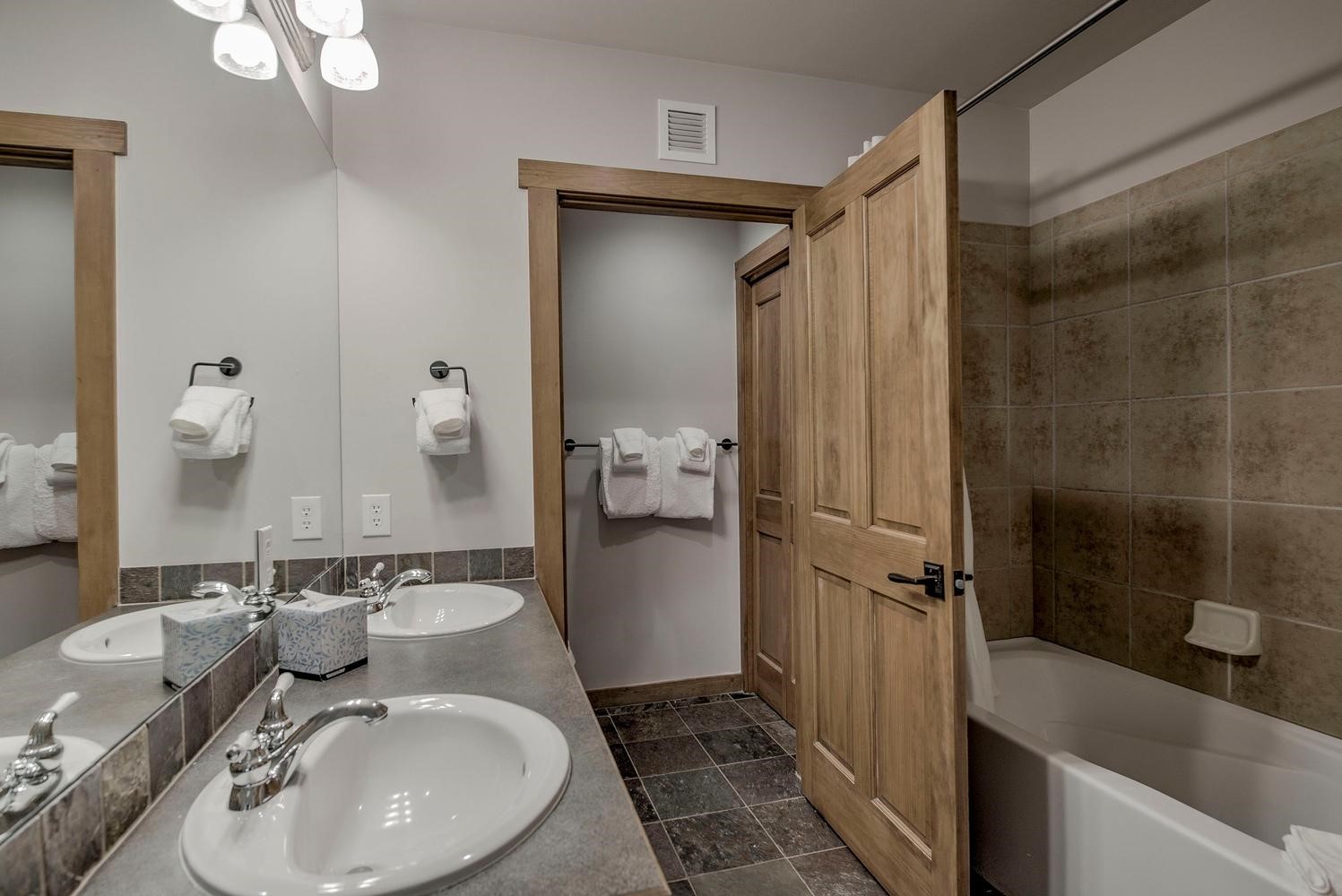 20 Hunki Dori Court Keystone CO 80435