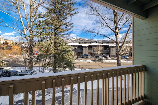 2885 Chinook Steamboat Springs CO 80487