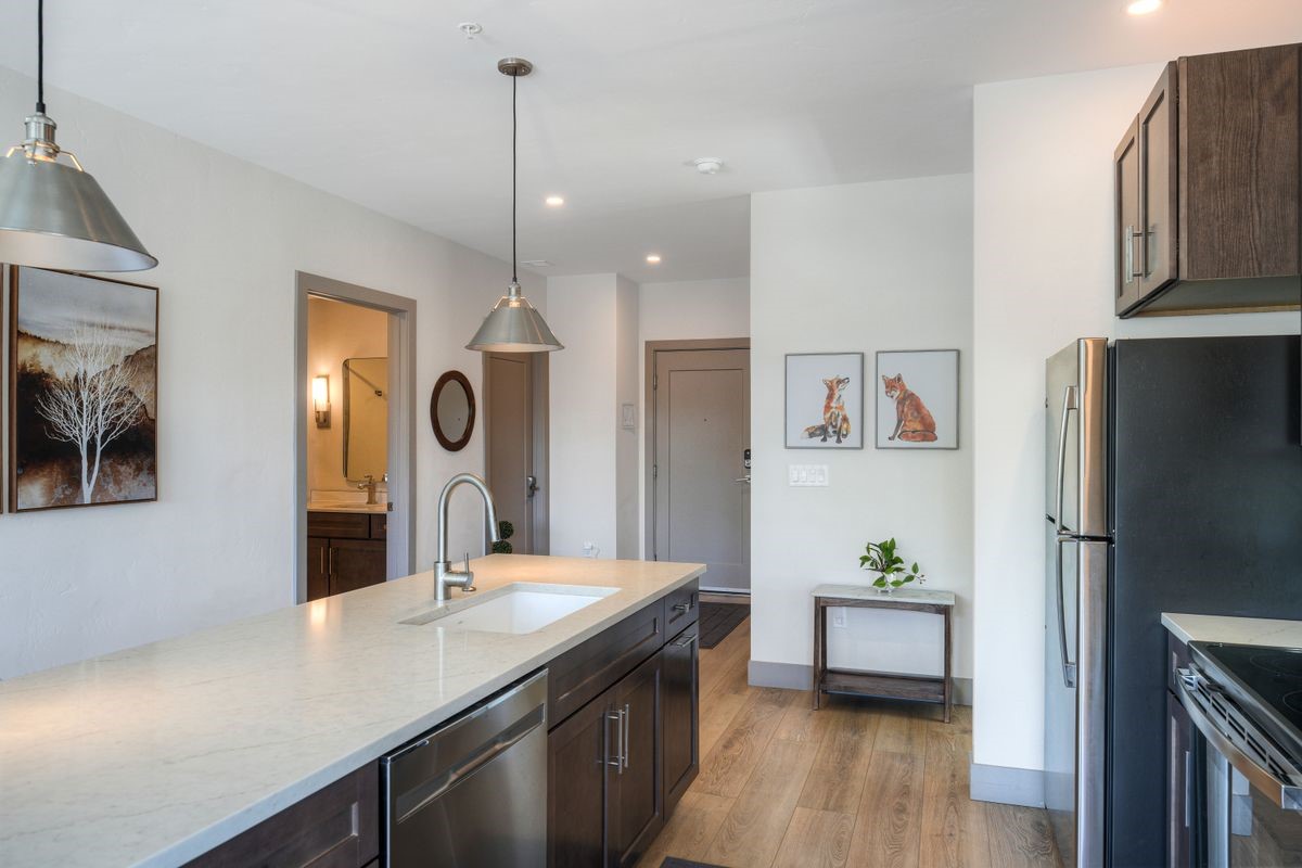 37 W 4th Street Silverthorne CO 80498