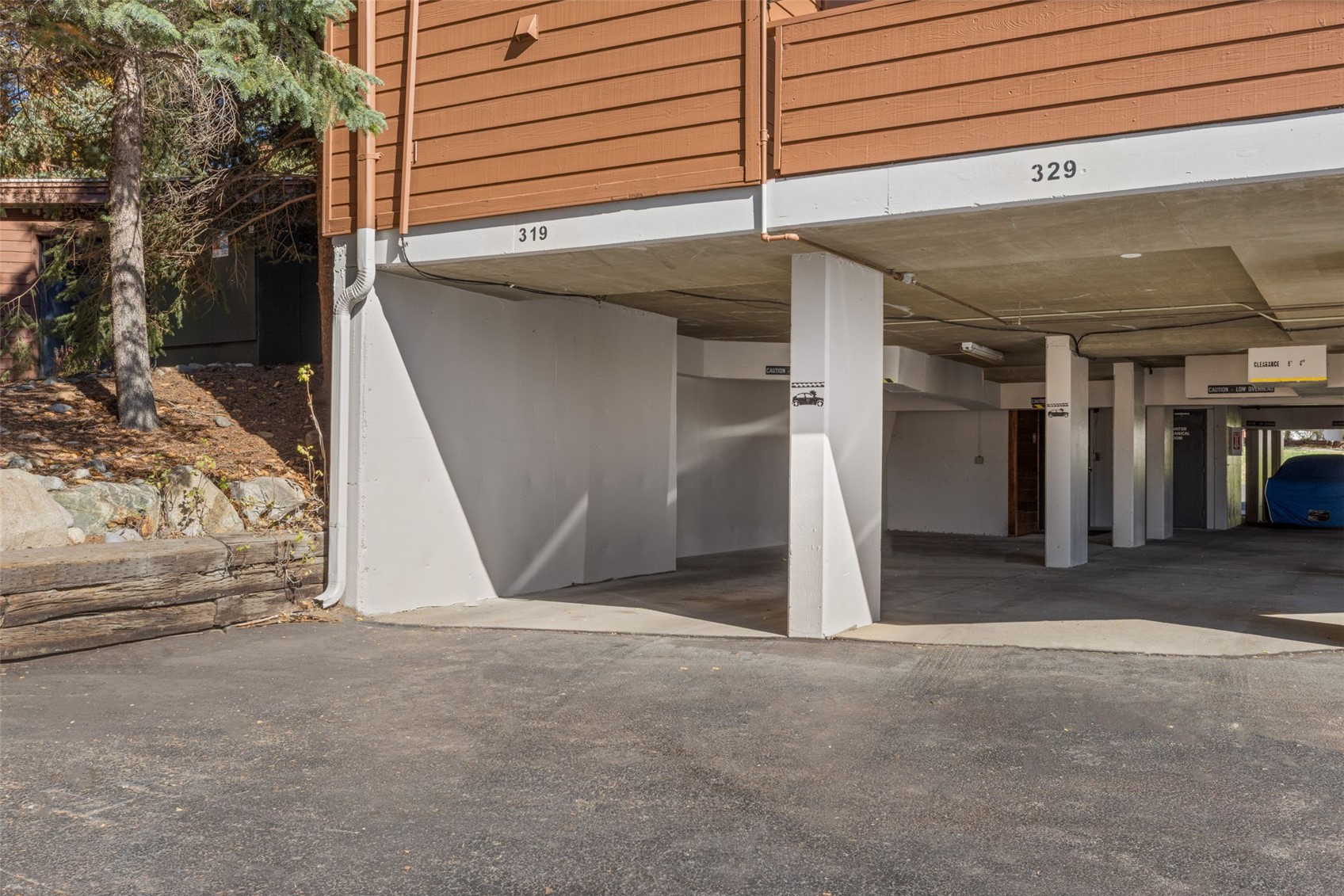 188 E La Bonte Street Dillon CO 80435