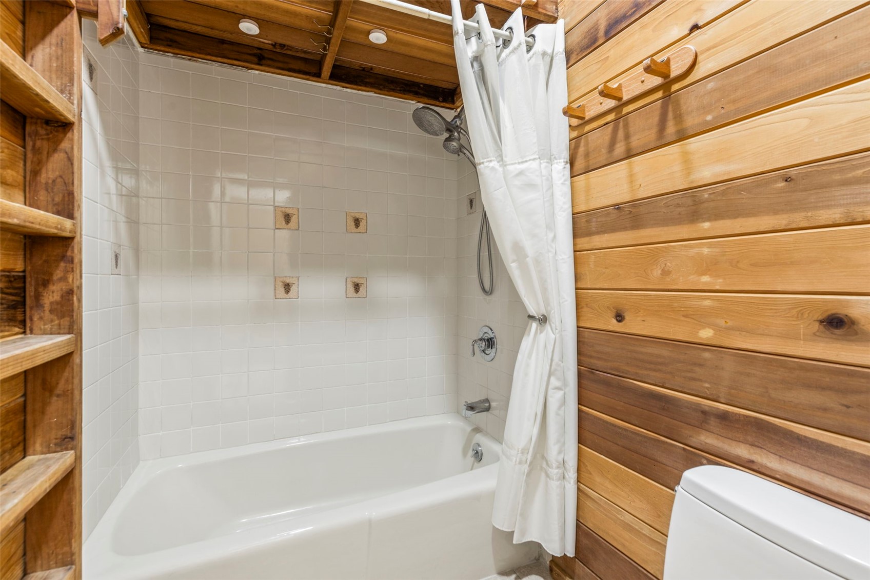 83 Burgundy Circle Silverthorne CO 80498