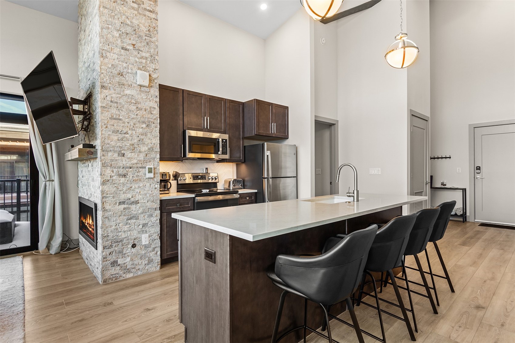 75 W 4th Street Silverthorne CO 80498