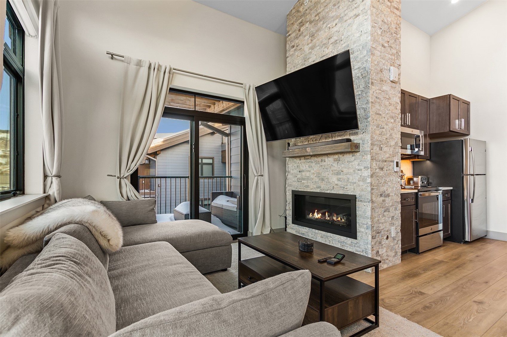 75 W 4th Street Silverthorne CO 80498