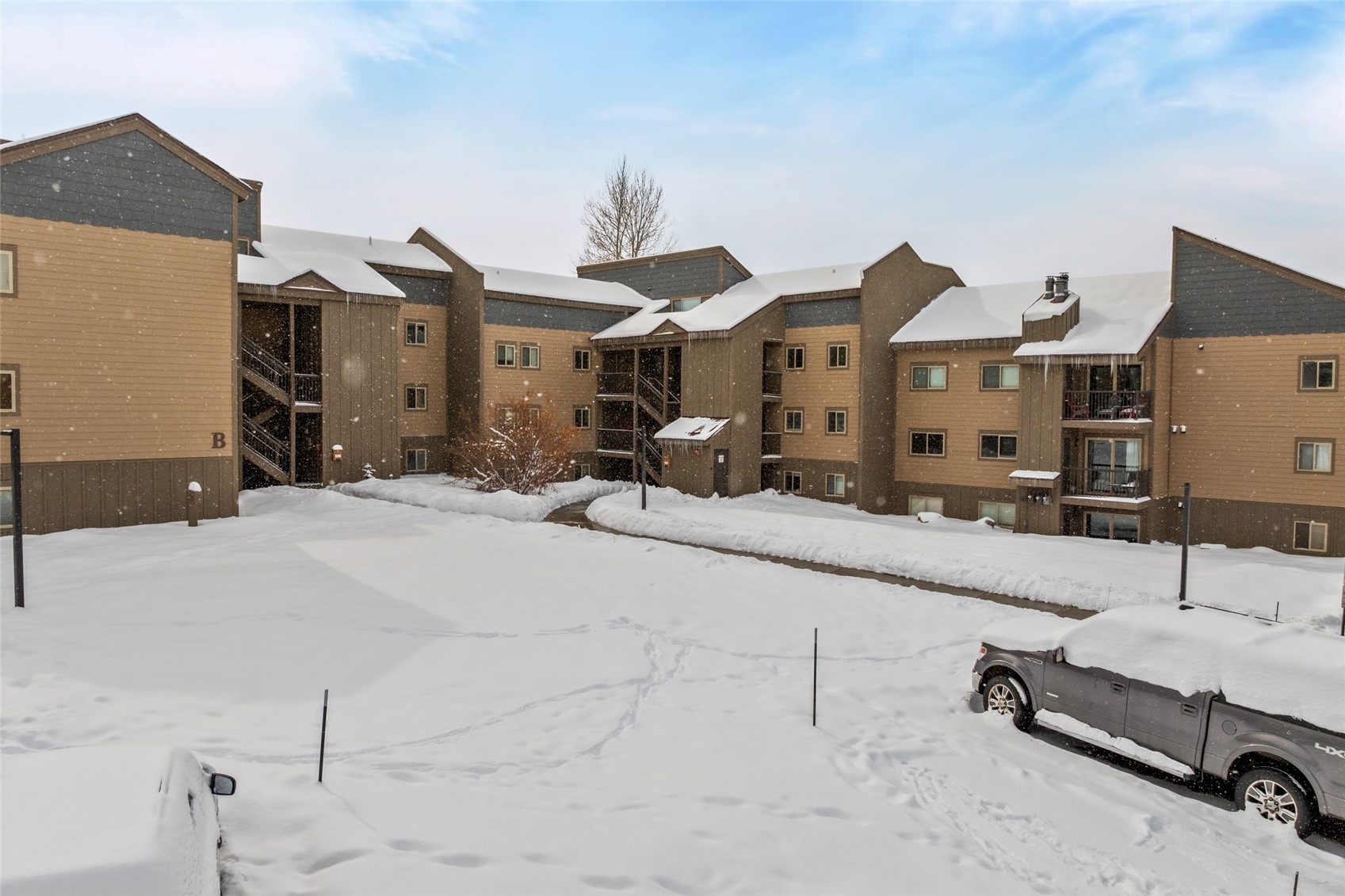 1565 Shadow Run Frontage Steamboat Springs CO 80487