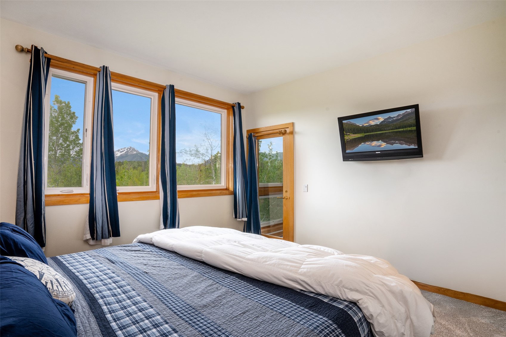 454 Salt Lick Circle Silverthorne CO 80498