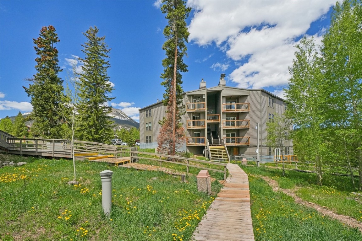 4200 Lodge Pole Circle Silverthorne CO 80498