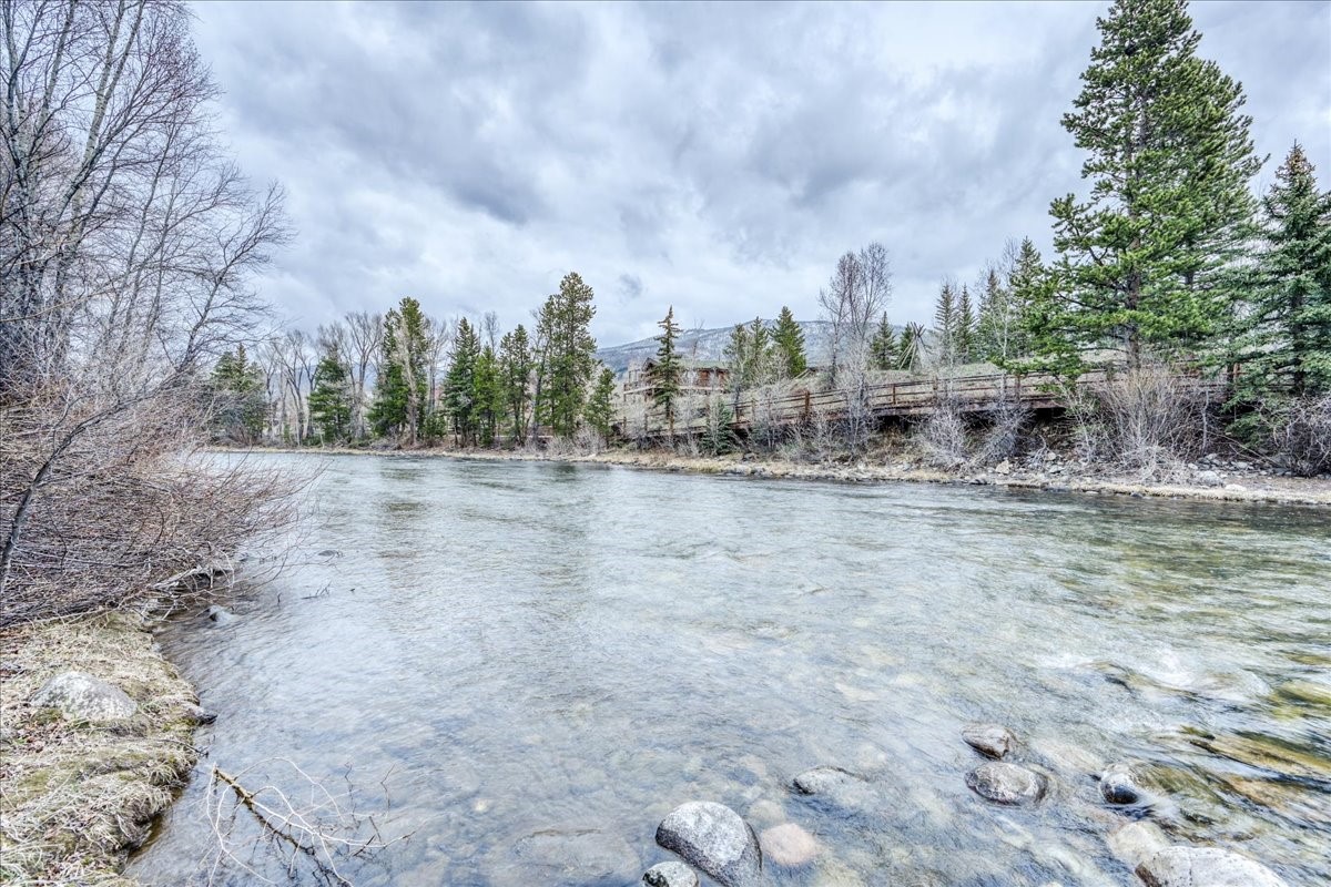 844 Blue River Parkway Silverthorne CO 80498