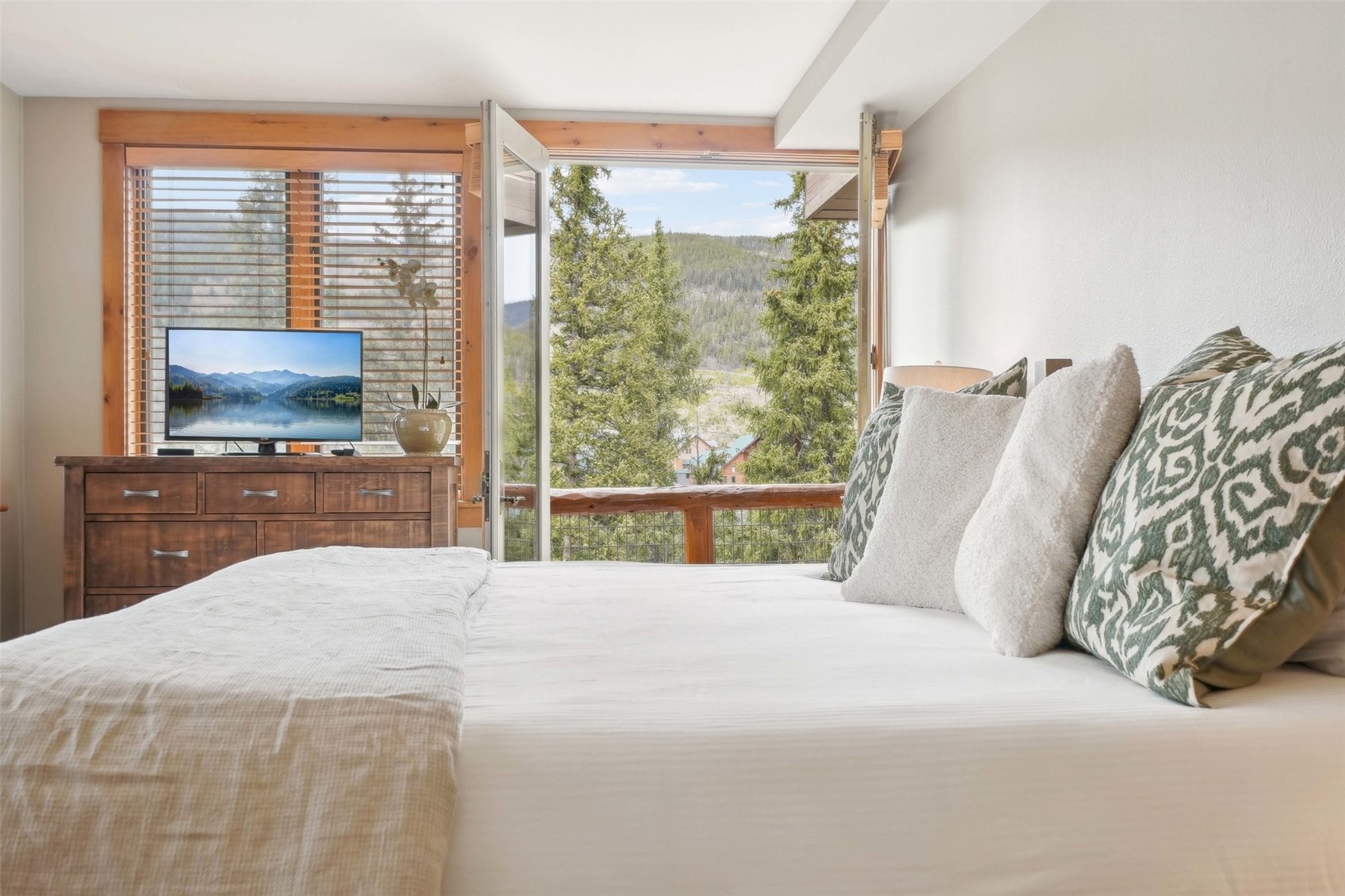 224 Trailhead Drive Keystone CO 80435