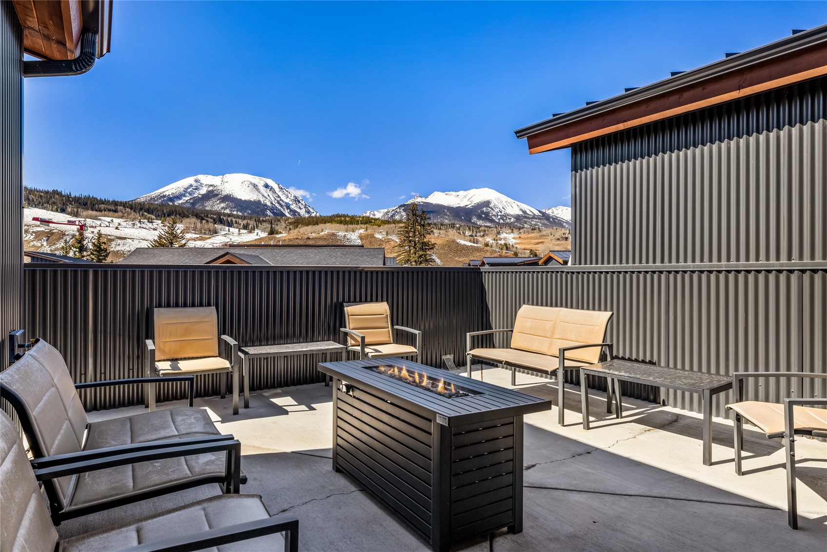 557 Center Circle Silverthorne CO 80498
