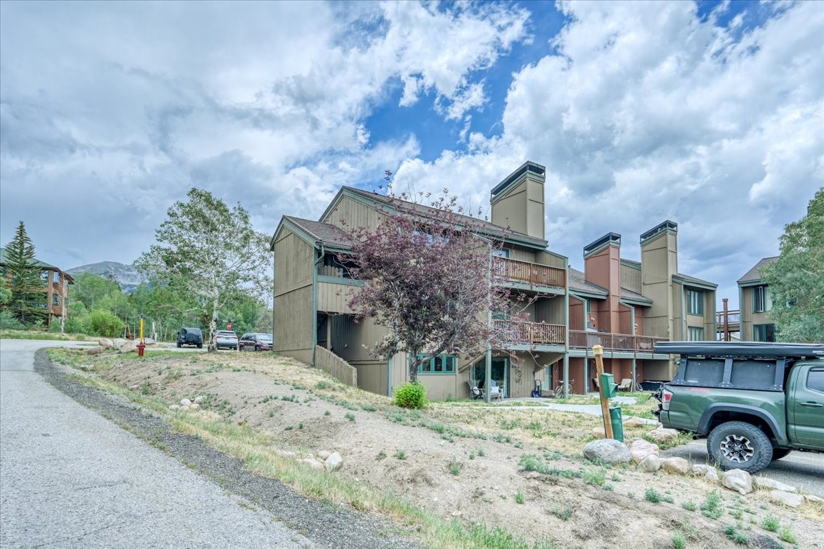 365 Salt Lick Circle Silverthorne CO 80498