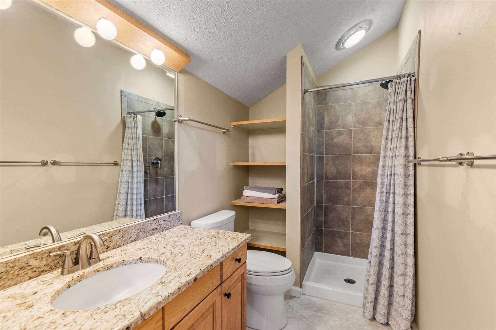 91500 Ryan Gulch Road Silverthorne CO 80498