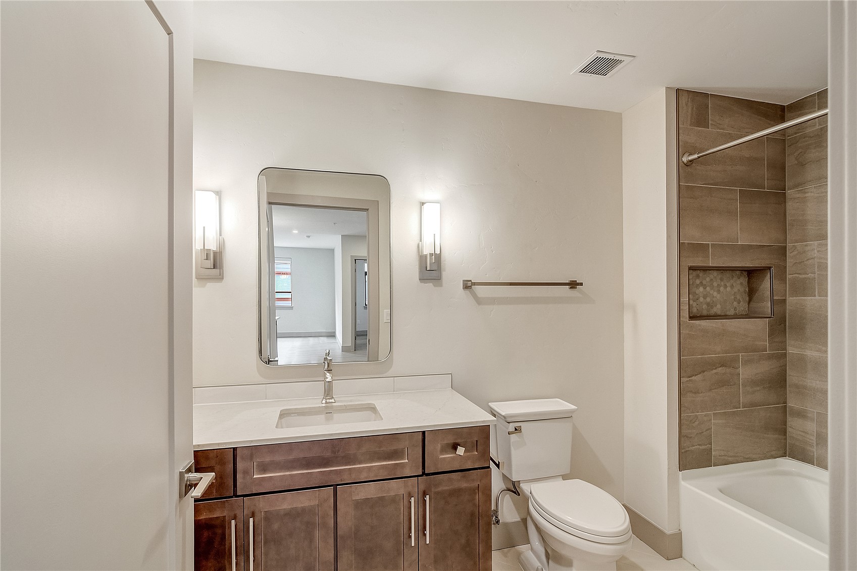 75 W 4th Street Silverthorne CO 80498