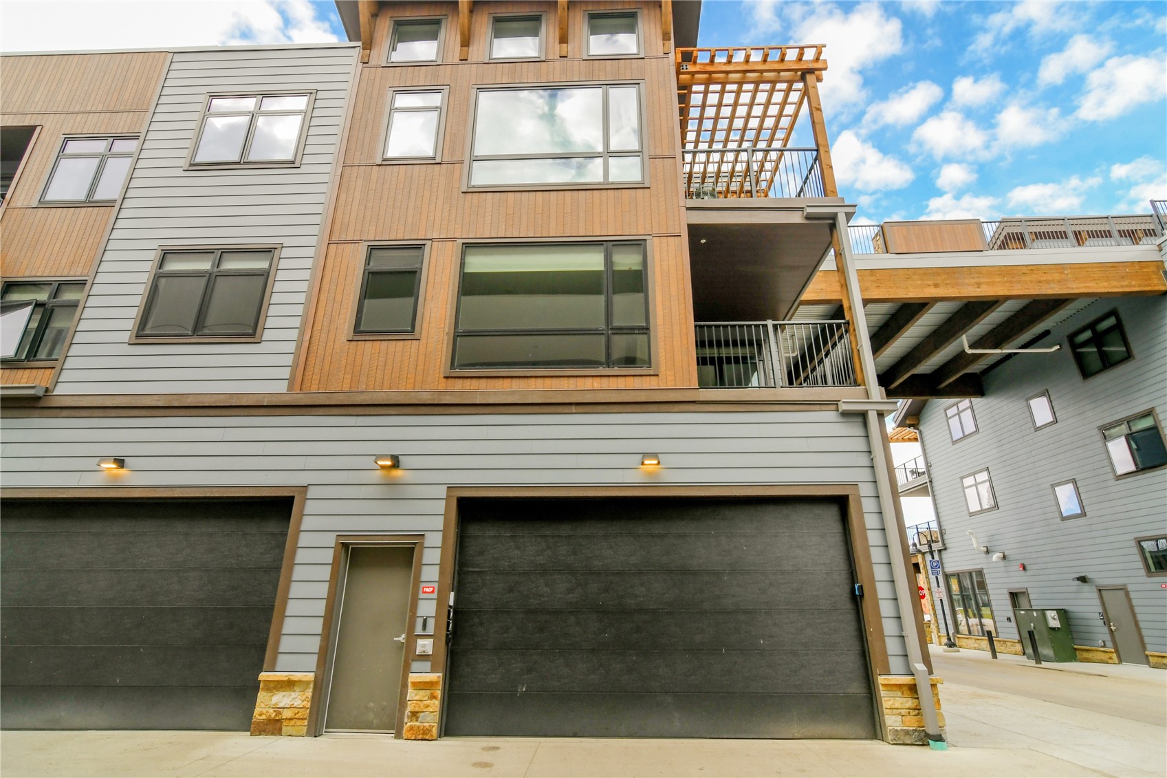 75 W 4th Street Silverthorne CO 80498