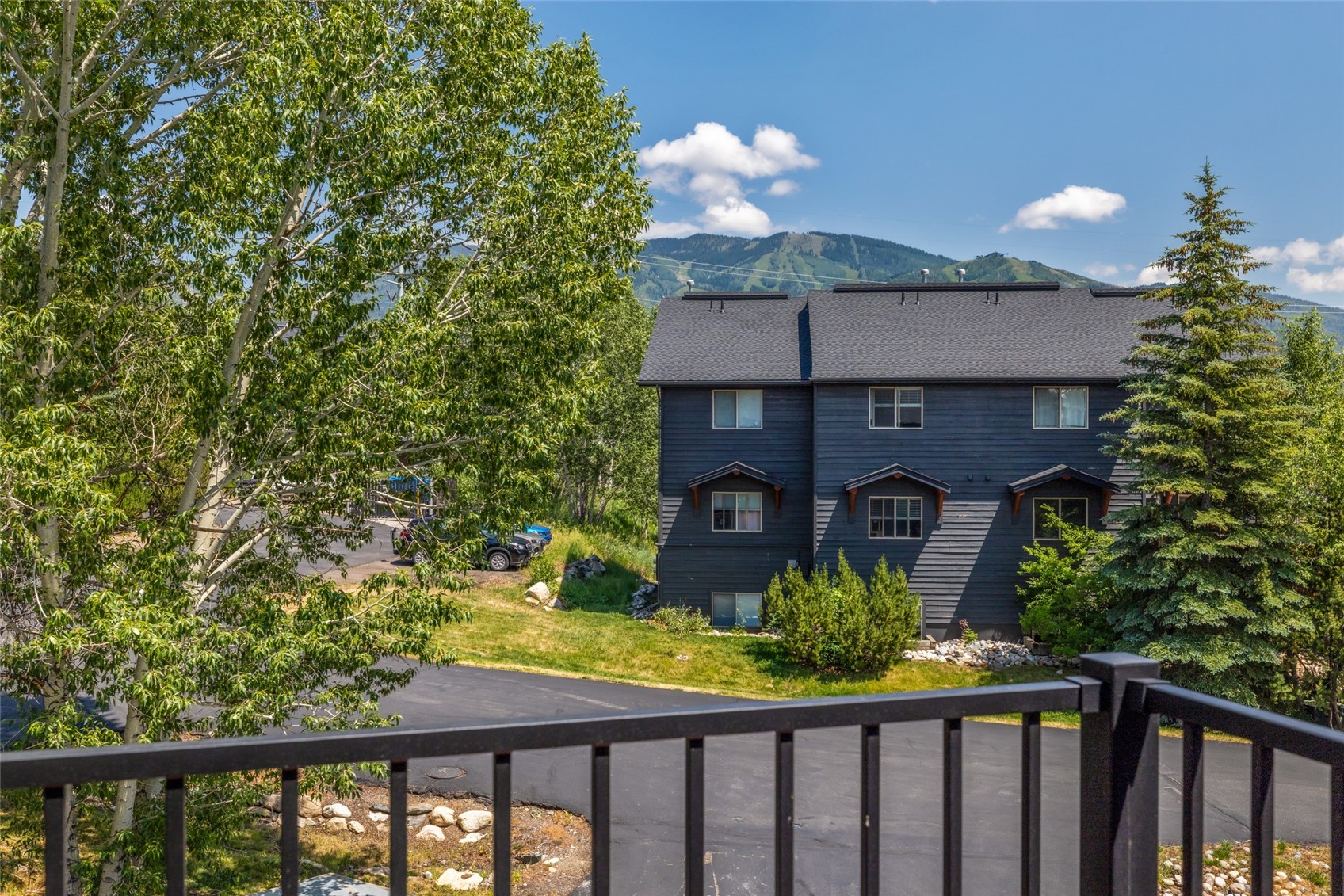 493 Eaglepointe Court Steamboat Springs CO 80487