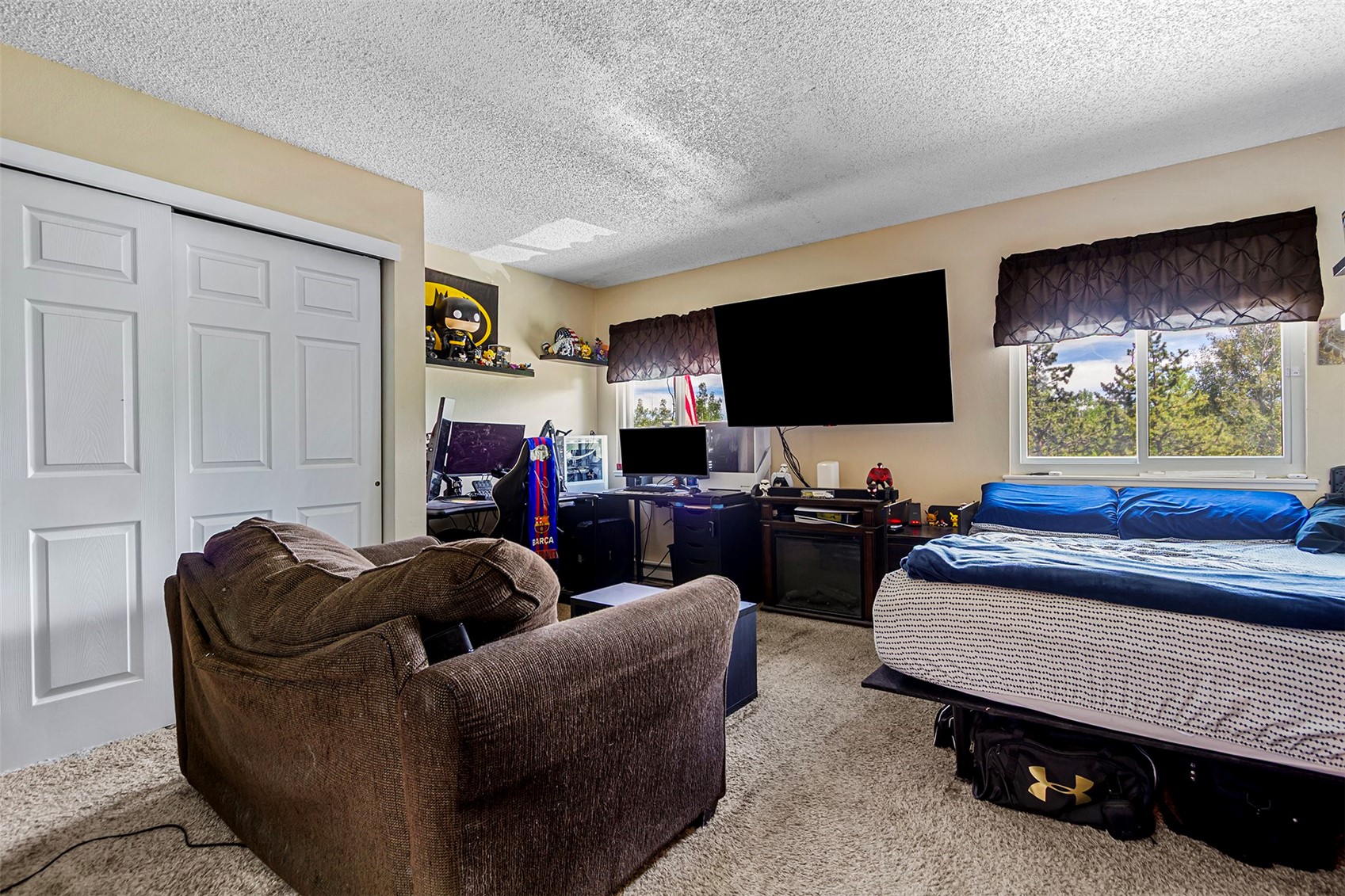 123 Burgundy Circle Silverthorne CO 80498