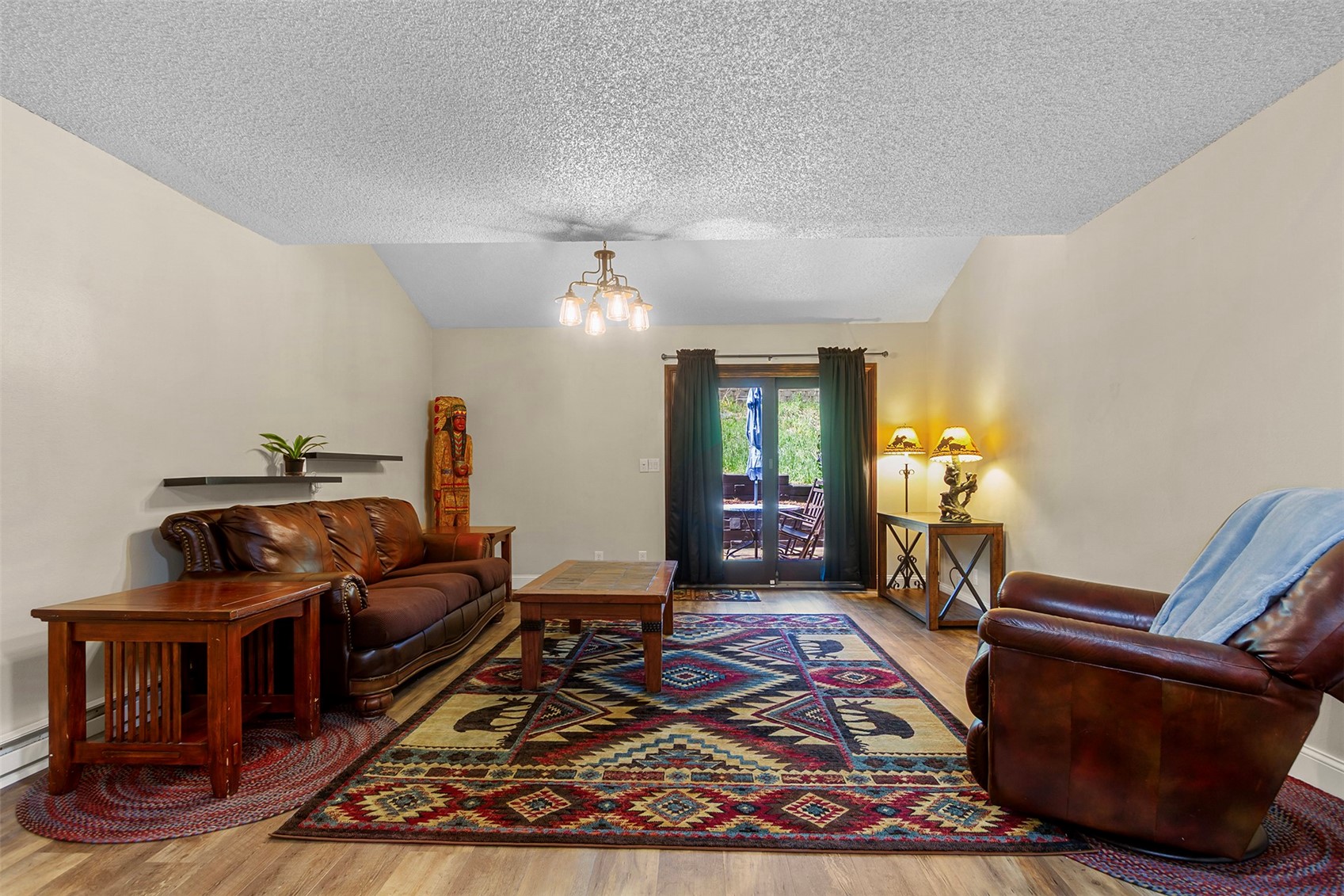 123 Burgundy Circle Silverthorne CO 80498