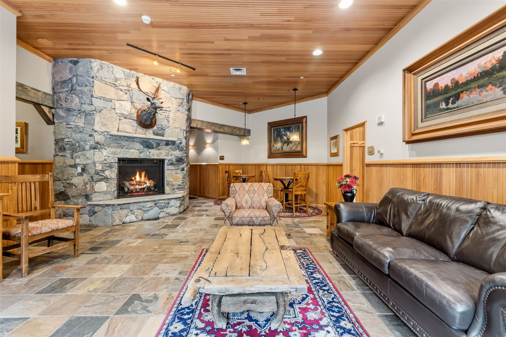 195 River Run Keystone CO 80435