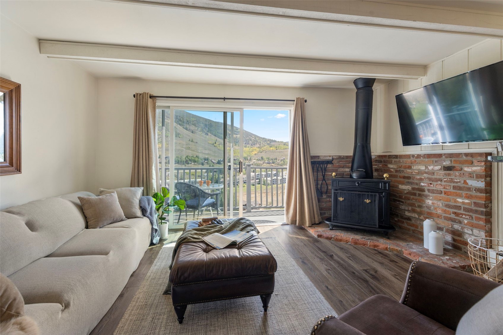 Dillon CO, 340 E La Bonte Street, Unit 33