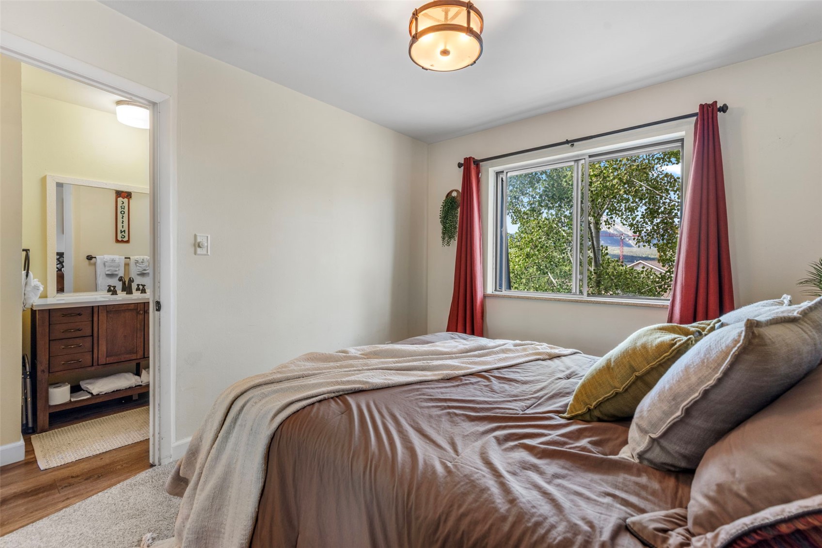 340 E La Bonte Street Dillon CO 80435