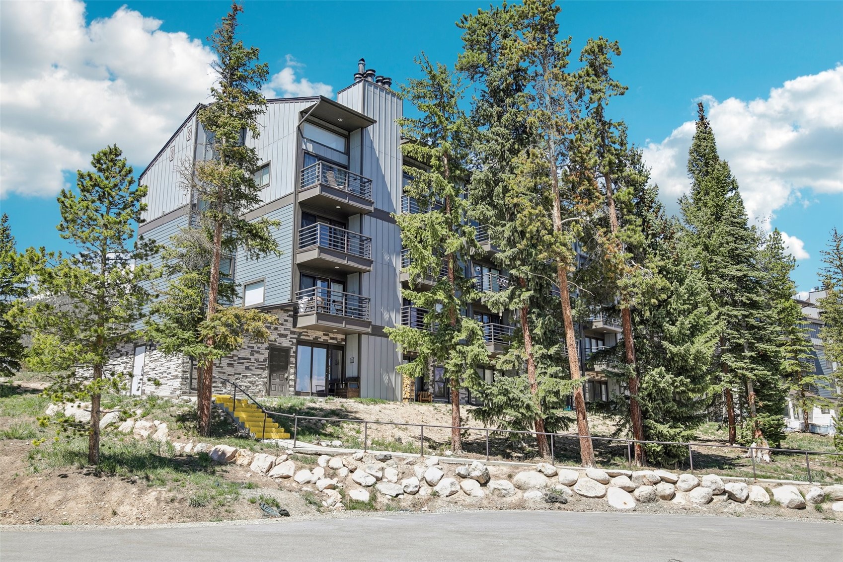 89310 Ryan Gulch Road Silverthorne CO 80498