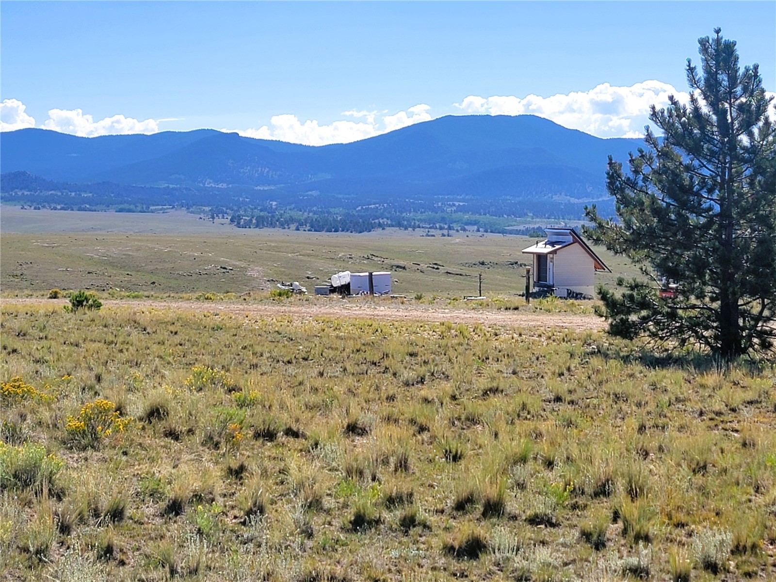 1723 Yellowstone Road Hartsel CO 80449