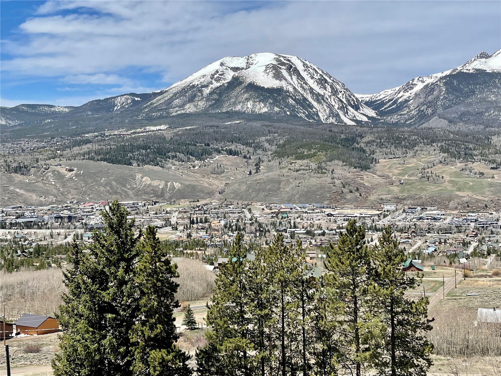 371 Z Road Silverthorne CO 80498