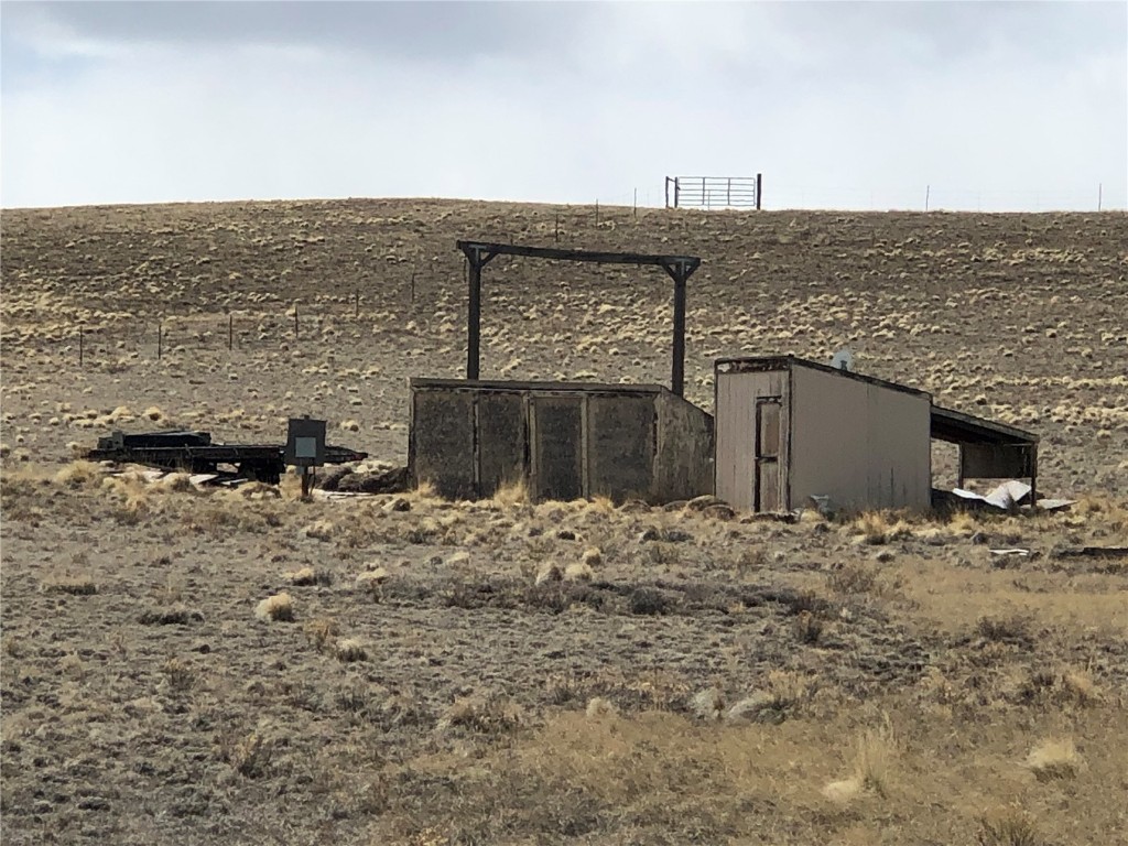 735 Link Road Como CO 80432