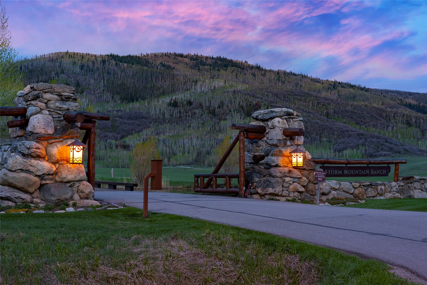 33400 Painted Pony Lane Steamboat Springs CO 80487