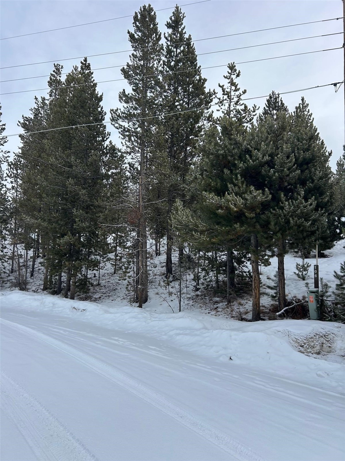 114, 122 County Road 4905 Grand Lake CO 80447