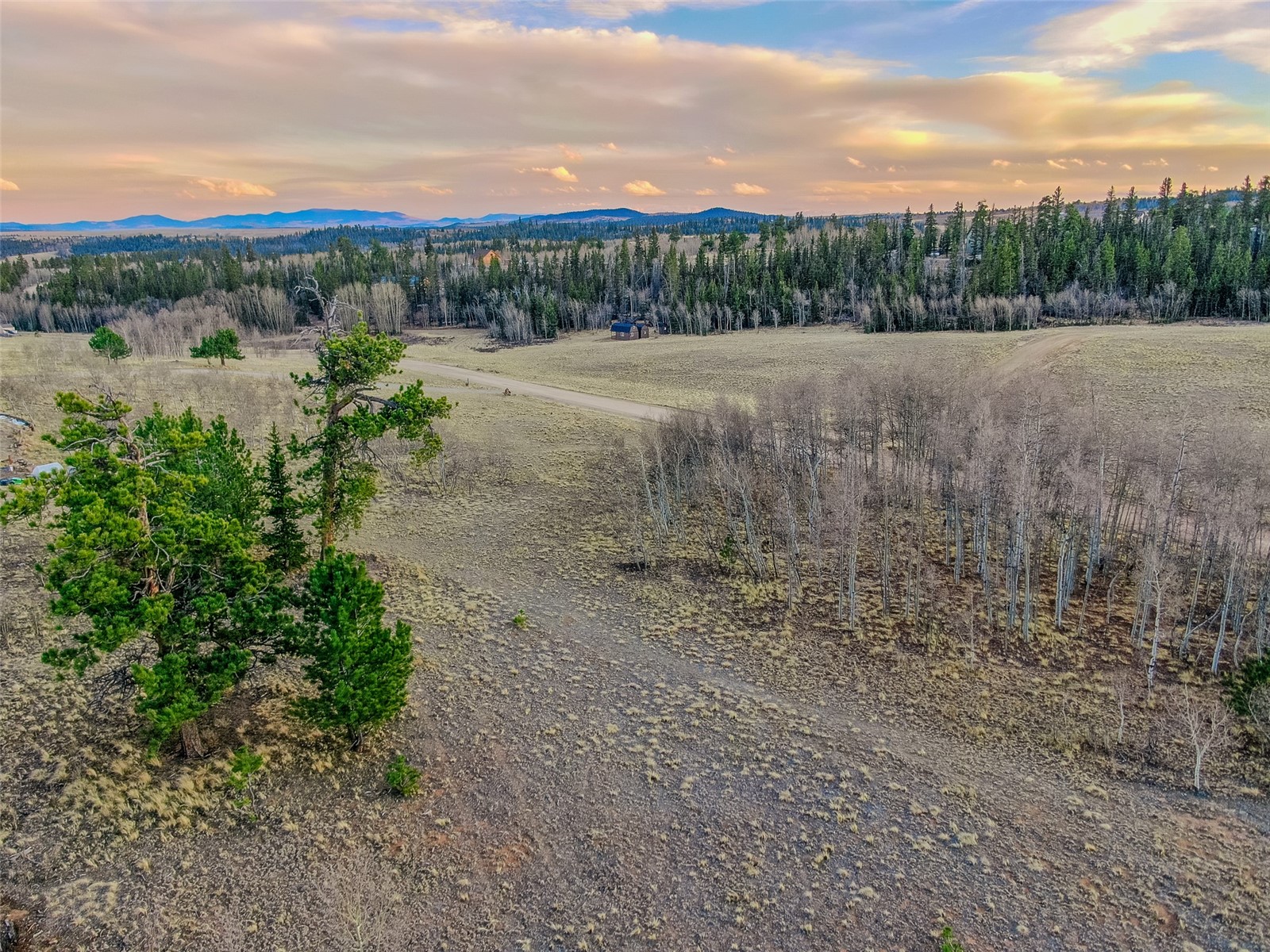 593 Pinto Trail Como CO 80432