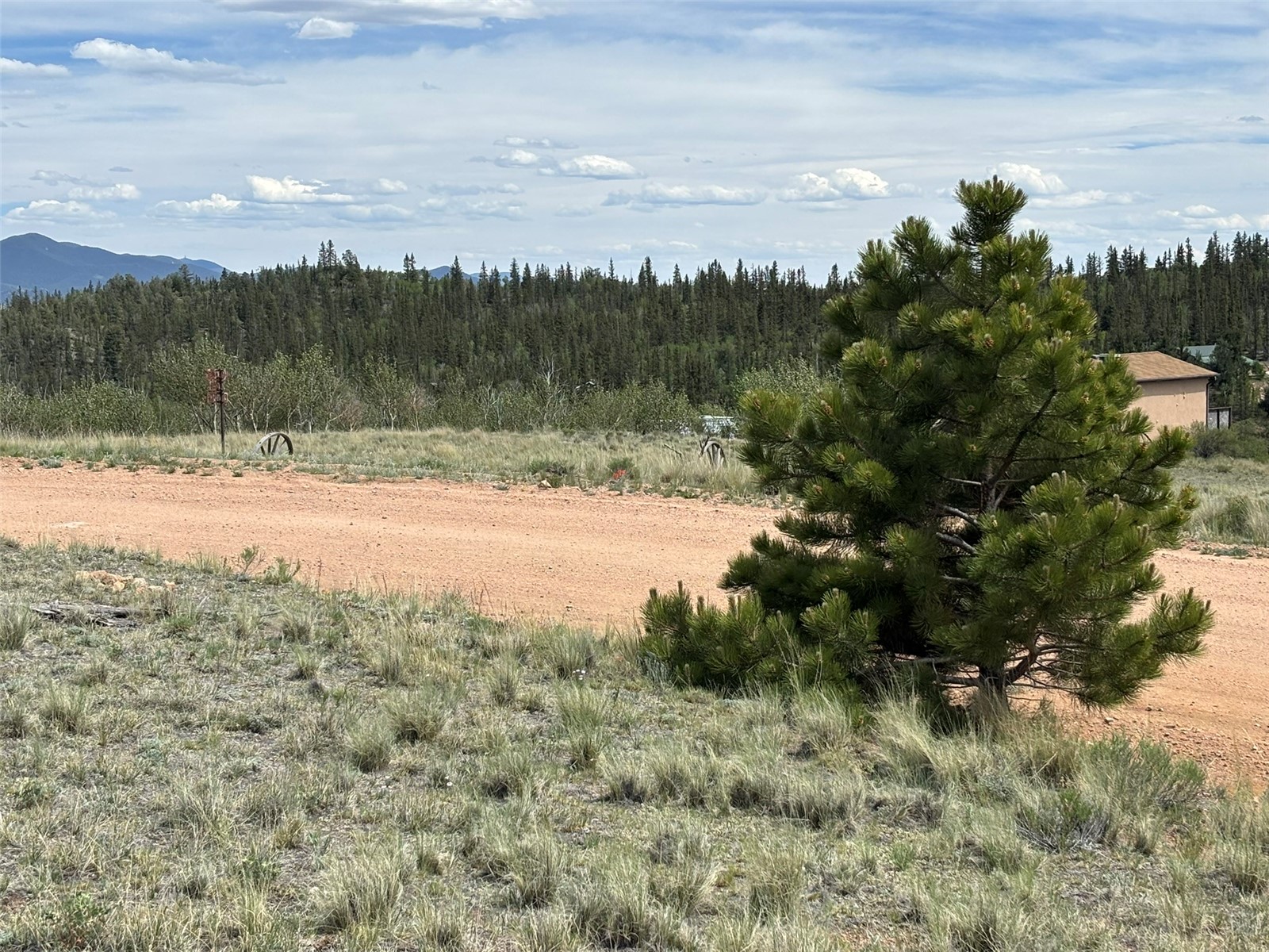 135 Hawk Way Como CO 80432