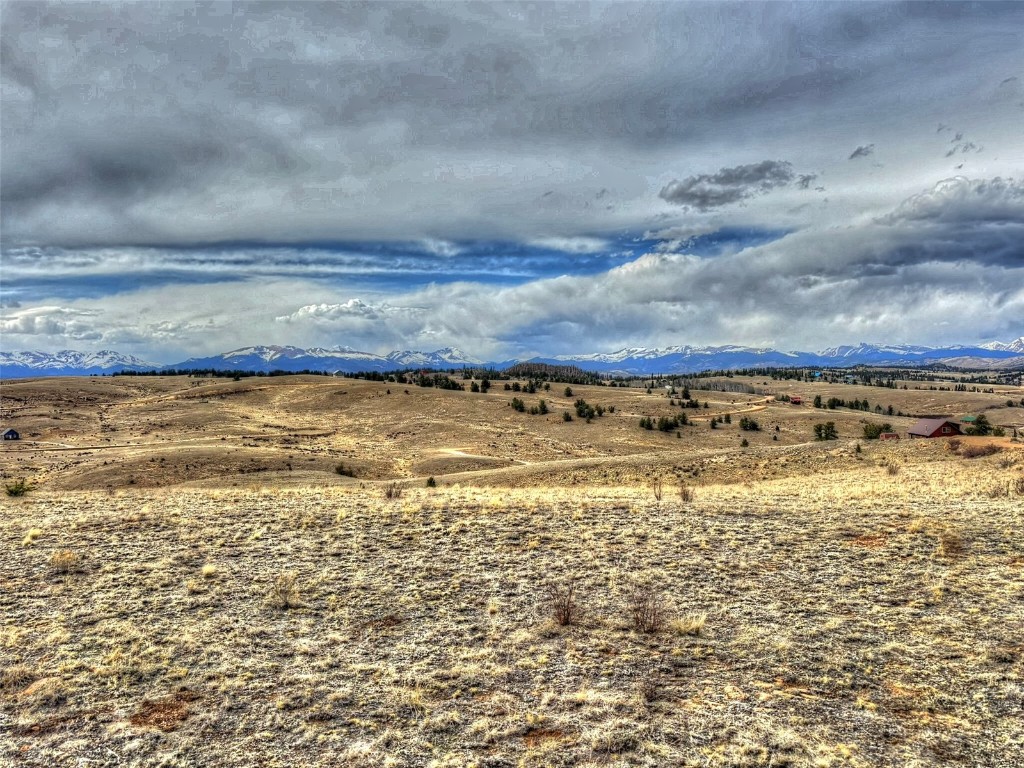 317 Lippzana Road Como CO 80432