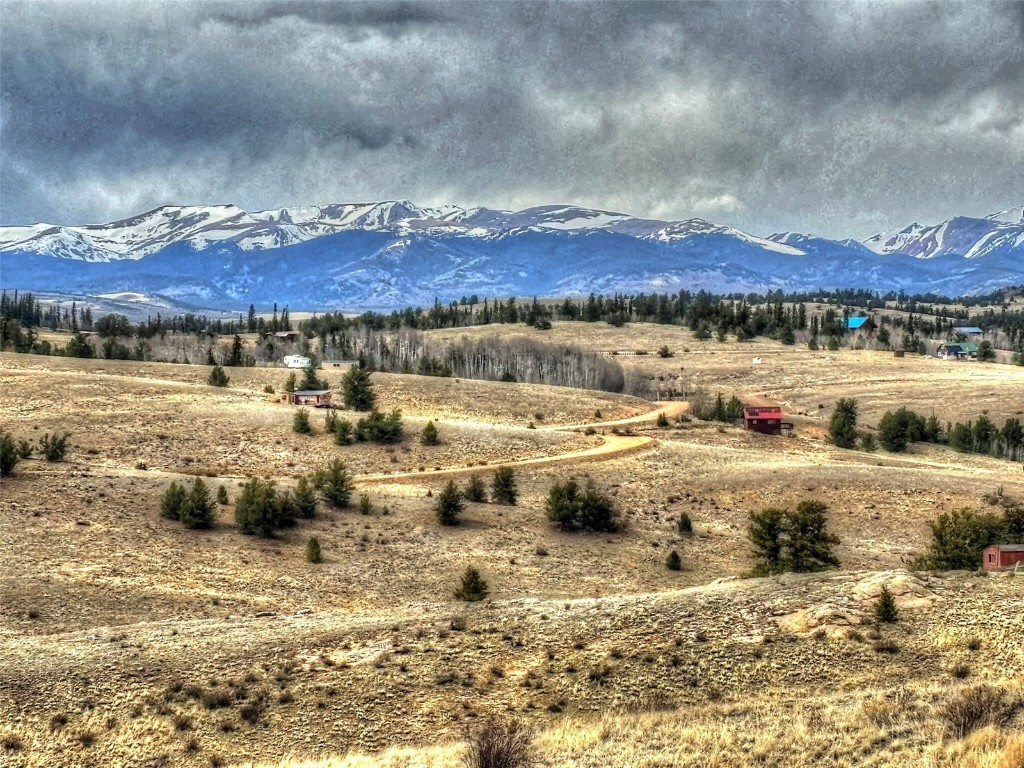 317 Lippzana Road Como CO 80432
