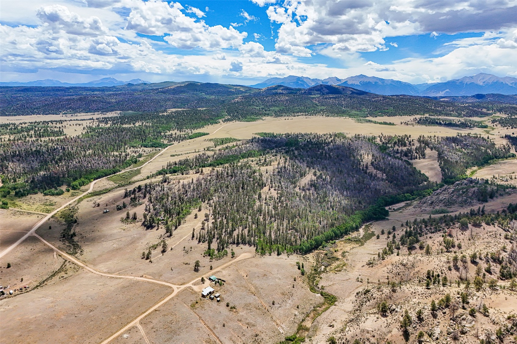 1111 Latigo Loop Hartsel CO 80820